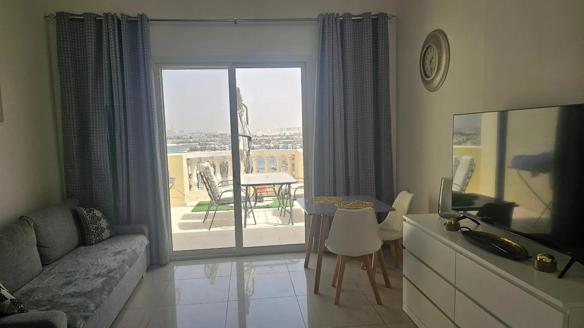 Chloe Studio Near The Beach Ras al-Khaimah